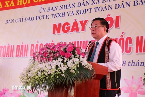 Bí thư Trung ương Đảng, Trưởng Ban Tuyên giáo Trung ương Nguyễn Trọng Nghĩa dự Ngày hội toàn dân bảo vệ an ninh Tổ quốc tại xã Ea Sol, huyện Ea H’leo, tỉnh Đắk Lắk. (Ảnh: Anh Dũng/TTXVN)