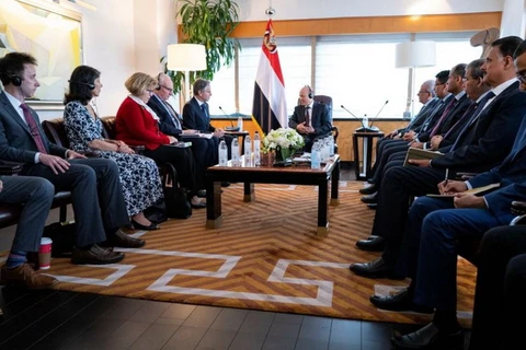 Quảng cảnh buổi gặp giữa Ngoại trưởng Hoa Kỳ Antony Blinken và Chủ tịch Hội đồng Lãnh đạo Tổng thống Yemen Rashad Al-Alimi, tại New York, Hoa Kỳ, ngày 19/9. (Nguồn: Reuters)