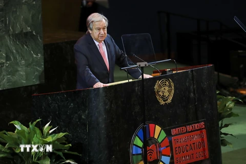 Tổng Thư ký LHQ Antonio Guterres phát biểu tại Hội nghị Thượng đỉnh về chuyển đổi giáo dục toàn cầu ở New York, Mỹ, ngày 19/9. (Ảnh: THX/TTXVN)