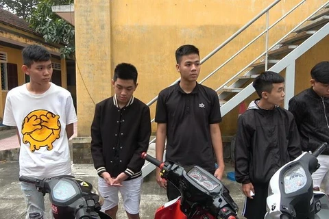 Thừa Thiên-Huế: Xử lý nhóm thanh, thiếu niên chạy xe tốc độ cao