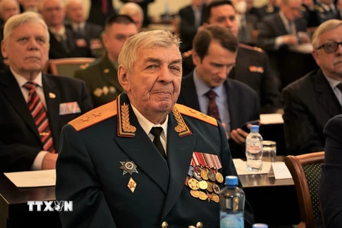 Trung tướng Vitor Phillipov, người tham gia “Hà Nội-Điện Biên Phủ trên không” năm 1972. (Ảnh: Duy Trinh/TTXVN)