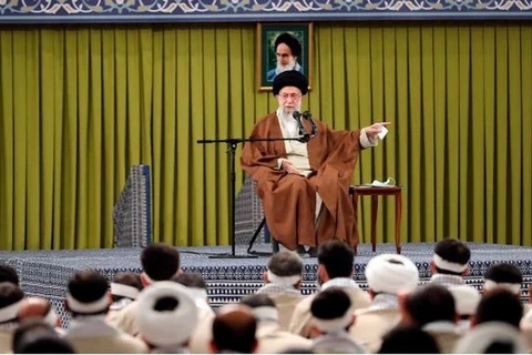 Lãnh đạo tối cao Ayatollah Ali Khamenei phát biểu trong cuộc họp với các lực lượng bán quân sự ở Tehran vào ngày 26/11/2022. (Nguồn: thehill)