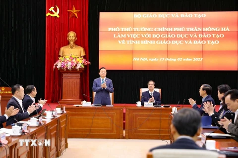 Phó Thủ tướng Trần Hồng Hà làm việc với Bộ Giáo dục và Đào tạo về tình hình giáo dục và đào tạo. (Ảnh: Thanh Tùng/TTXVN)