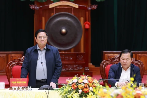 Thủ tướng Phạm Minh Chính làm việc với lãnh đạo chủ chốt tỉnh Hòa Bình