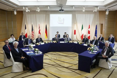 Các đại biểu tham dự Hội nghị Bộ trưởng Tài chính và Thống đốc Ngân hàng Trung ương Nhóm G7 tại Niigata của Nhật Bản, ngày 13/5. (Ảnh: AFP/TTXVN)