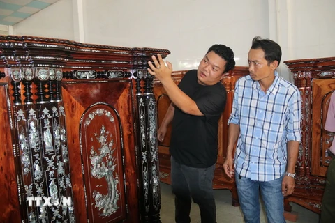 Tiền Giang: Độc đáo làng nghề tủ thờ Gò Công trên 100 năm tuổi