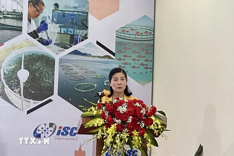 Phó Giám đốc Sở Khoa học và Công nghệ Hải Phòng Phạm Thị Sen Quỳnh phát biểu tại phiên kết nối. (Ảnh: Minh Huệ/TTXVN)
