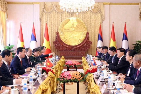 Chủ tịch nước Võ Văn Thưởng hội đàm với Tổng Bí thư, Chủ tịch nước Lào Thongloun Sisoulith. (Ảnh: Thống Nhất/TTXVN)
