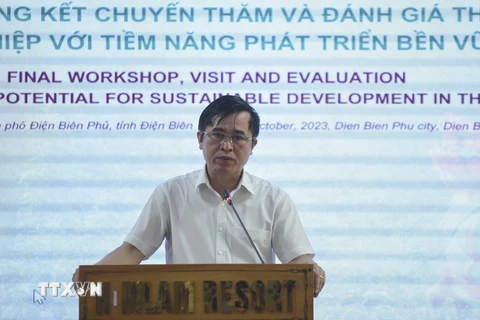 Ông Trần Văn Thượng, Phó Giám đốc Phụ trách Sở Nông nghiệp và Phát triển Nông thôn tỉnh Điện Biên, phát biểu tại Hội nghị. (Ảnh: Xuân Tư/TTXVN)