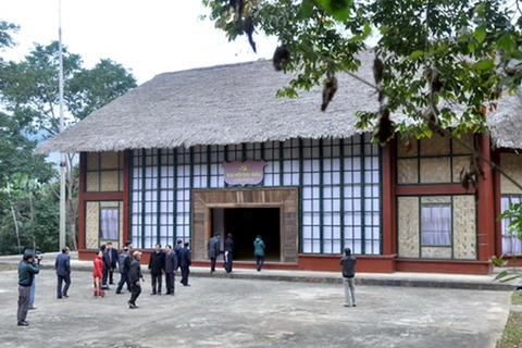 Nhà hội trường, nơi tổ chức Đại hội đại biểu toàn quốc lần thứ II của Đảng tại Kim Bình, Chiêm Hóa, Tuyên Quang. (Nguồn: Báo Chính phủ)