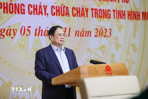 Thủ tướng Phạm Minh Chính chủ trì Hội nghị đánh giá kết quả công tác phòng cháy, chữa cháy trong tình hình mới. (Ảnh: Dương Giang/TTXVN)