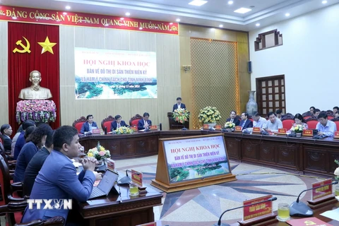 Quang cảnh Hội nghị khoa học Bàn về đô thị di sản thiên niên kỷ và hàm ý chính sách cho tỉnh Ninh Bình. (Ảnh: Thùy Dung/TTXVN)