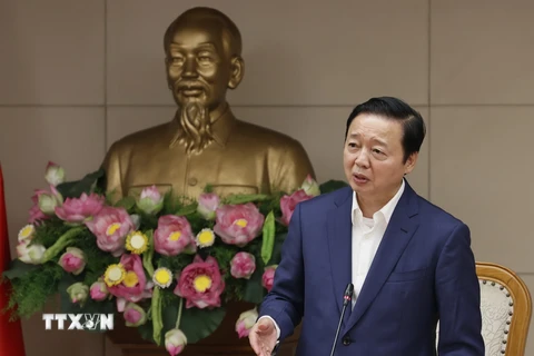 Phó Thủ tướng Trần Hồng Hà phát biểu chỉ đạo tại cuộc họp triển khai Nghị định về hoạt động lấn biển. (Ảnh: Văn Điệp/TTXVN)