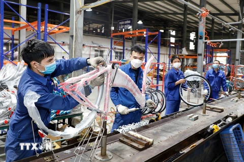 Tăng trưởng GDP quý 2/2024 của Việt Nam đã vọt lên 6,93% so với cùng kỳ năm trước, gần như là mức cao nhất trong 2 năm gần đây, vượt xa kỳ vọng 6% của HSBC cũng như thị trường. (Ảnh: Trần Việt/TTXVN)