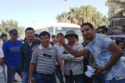 Thêm 89 lao động Việt Nam trở về từ vùng chiến sự tại Libya