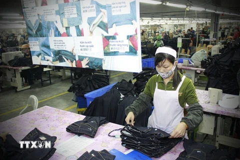 Tiền lương người lao động Việt thuộc nhóm thấp nhất ASEAN