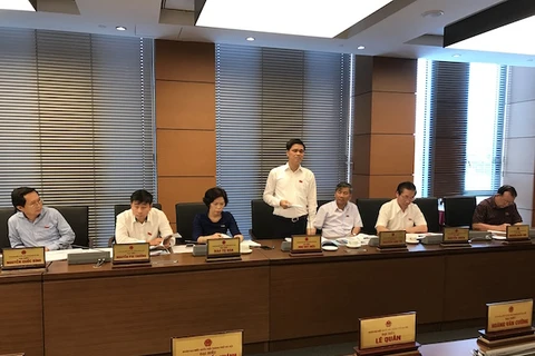 Các đại biểu Quốc hội thảo luận về dự án Luật Phòng, chống tham nhũng. (Ảnh: PV/Vietnam+)
