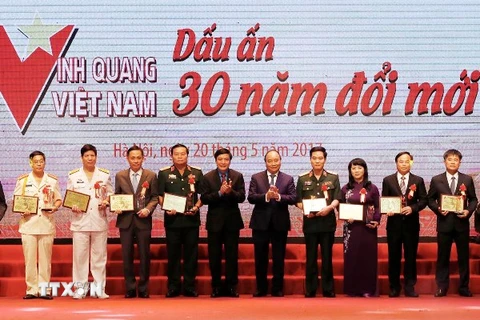 Chương trình Vinh quang Việt Nam năm 2017. (Ảnh: Thống Nhất/TTXVN)