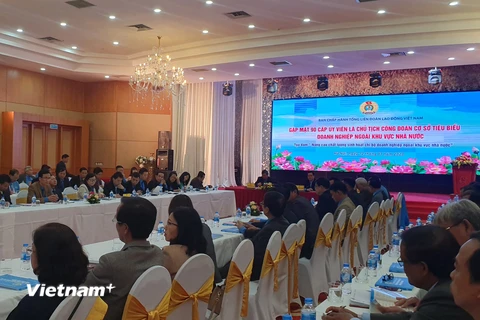 Các chủ tịch công đoàn chia sẻ kinh nghiệp phát triển công tác Đảng tại doanh nghiệp ngoài Nhà nước. (Ảnh: PV/Vietnam+)