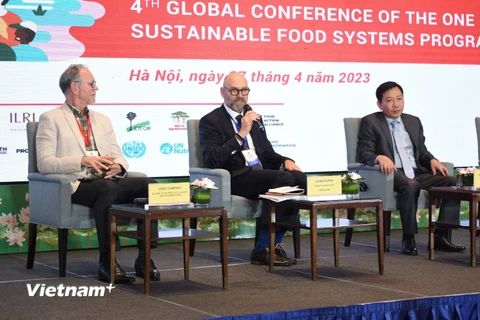 Thông tin về kết quả Hội nghị toàn cầu lần thứ 4 hệ thống lương thực thực phẩm bền vững. (Ảnh: PV/Vietnam+)