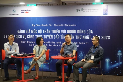 Tọa đàm chuyên đề "Đánh giá mức độ thân thiện với người dùng của 63 cổng Dịch vụ công trực tuyến cấp tỉnh". (Ảnh: PV/Vietnam+)