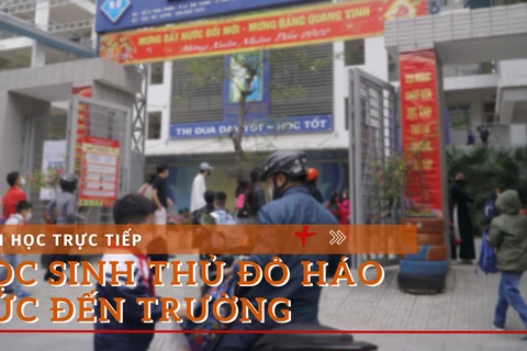 [Video] Hà Nội đón học sinh tiểu học trở lại trường sau gần 1 năm