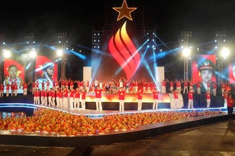 Gala “Tỏa sáng nghị lực Việt”: Khơi dòng viết tiếp ước mơ 