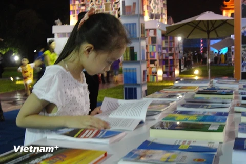 Khoảng 10 nghìn tên sách được giới thiệu tại Hội sách Hà Nội 2014 