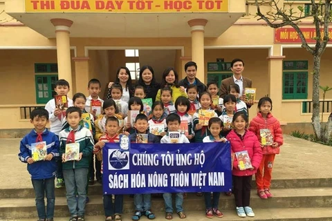 Chương trình "Sách hóa nông thôn Việt Nam" do ông Nguyễn Quang Thạch sáng lập. (Ảnh: NVCC)