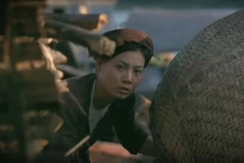 Diễn viên Thanh Hương trong một cảnh quay của "Thương nhớ ở ai." (Ảnh" Đoàn làm phim)