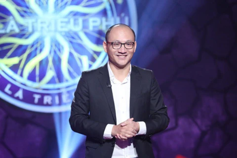 Nhà báo Phan Đăng sẽ thay thế MC Lại Văn Sâm đảm nhận vai trò người dẫn dắt "Ai là triệu phú" (Ảnh: VTV)