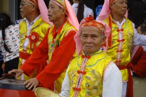 Đội múa tứ linh làng Đục Khê (xã Hương Sơn, huyện Mỹ Đức, Hà Nội) sẽ biểu diễn trong chương trình Tết Việt. (Ảnh: BTC)