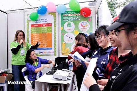 Chương trình được tổ chức nhằm góp phần giúp sinh viên tiếp cận thị trường lao động. (Ảnh: Nguyễn Thúy/Vietnam+)