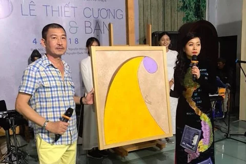 Bức tranh "Mẹ" của họa sỹ Lê Thiết Cương được trả giá cao nhất tại buổi đấu giá diễn ra tối qua (4/7) tai Hà Nội. (Ảnh: CTV)