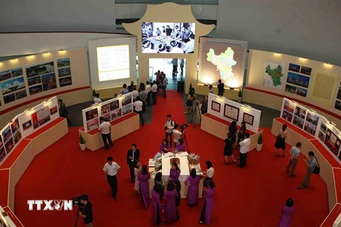 Không gian trưng bày tại Bảo tàng Hà Nội. (Ảnh: TTXVN)