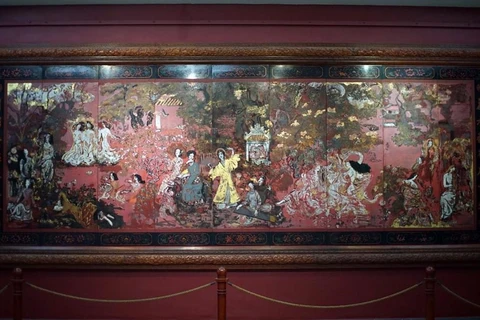 Bức tranh "Vườn Xuân Bắc Trung Nam" trước khi bị can thiệp.