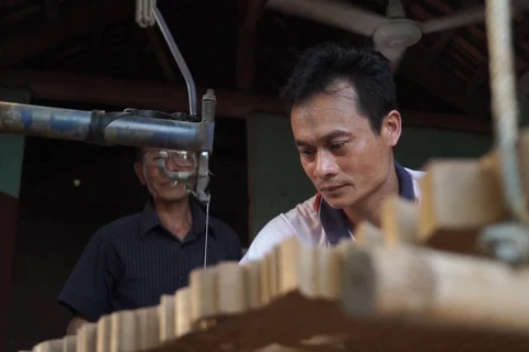 Làng nghề làm mộc lâu đời ở Bắc Giang (Ảnh: Lâm Phan/Vietnam+)