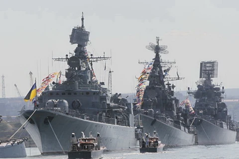 "Các tàu chiến của Ukraine vẫn đang ở căn cứ chính"
