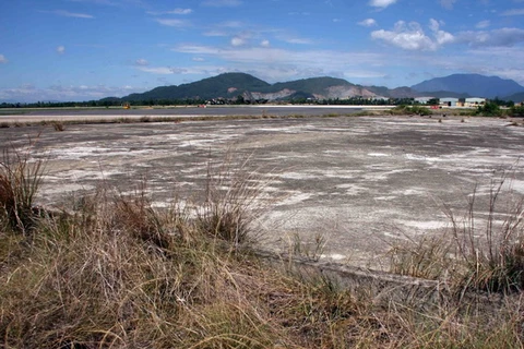 Thêm nhiều điểm ô nhiễm dioxin ở sân bay Biên Hòa