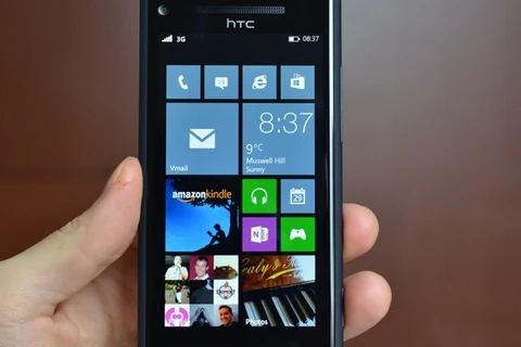 Microsoft “tặng không” hệ điều hành Windows Phone