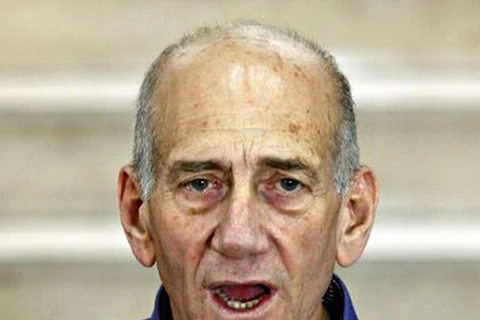 Tòa án Israel kết tội cựu Thủ tướng Olmert nhận hối lộ