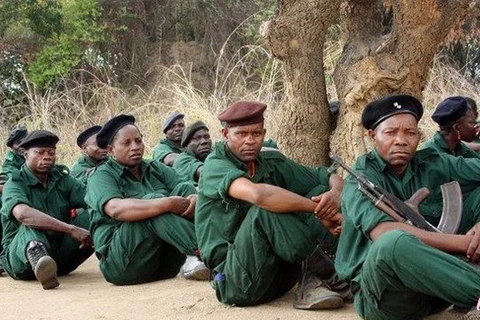 Đảng đối lập chính ở Mozambique nhất trí giao nộp vũ khí 