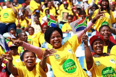 Người dân Nam Phi tưng bừng kỷ niệm Quốc khánh lần 20