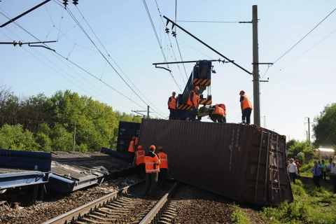 50 người thương vong trong vụ tai nạn tàu hỏa tại Nga