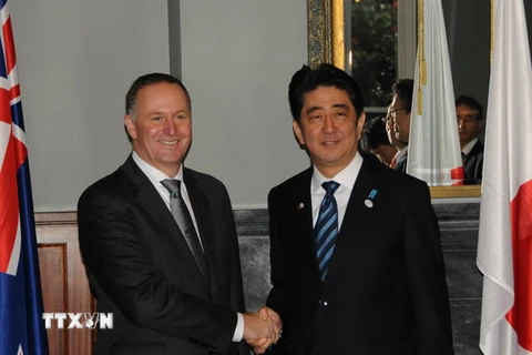 Nhật Bản-New Zealand thúc đẩy ký kết TPP và hợp tác quốc phòng