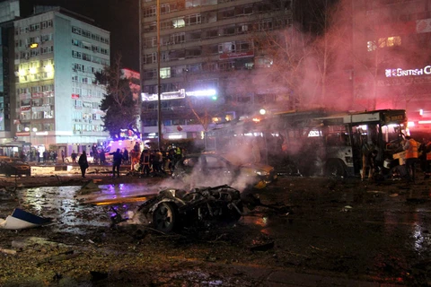 Hiện trường vụ đánh bom chết chóc ở Ankara (Nguồn: RT)
