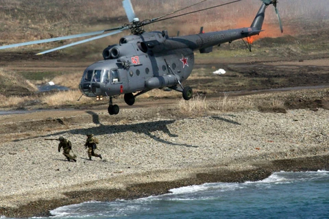 Trực thăng Mi-8 của Nga vừa bị bắn rơi ở Syria (Nguồn: Sputnik)