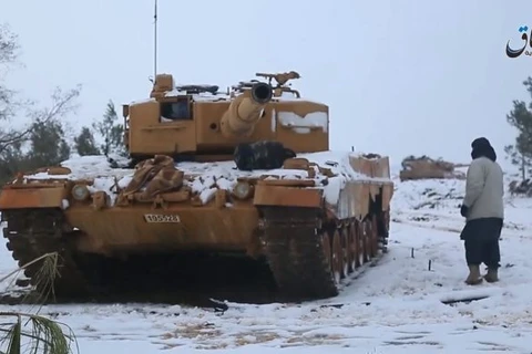 Thành viên IS thậm chí đã bắt sống một chiếc Leopard 2A4 sau các cuộc giao tranh với quân Thổ Nhĩ Kỳ. (Nguồn: Defence Blog)
