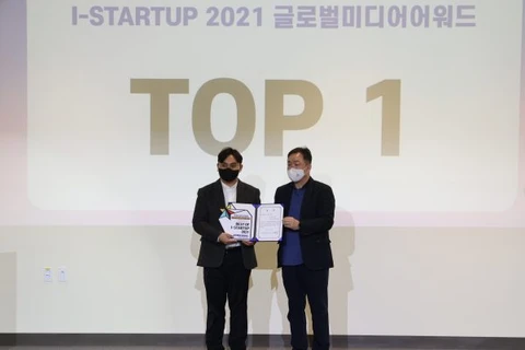 DeepFarm đã giành giải công ty khởi nghiệp xuất sắc nhất tại I-STARTUP 2021