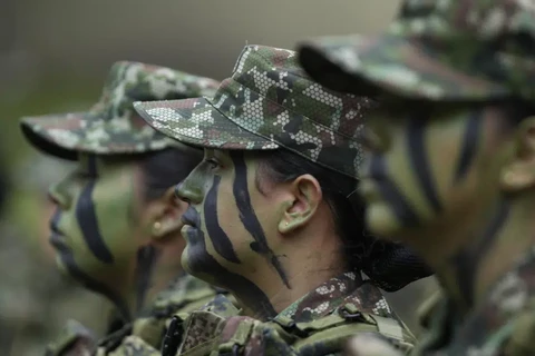 Phụ nữ Colombia lần đầu tiên được nhập ngũ sau 25 năm